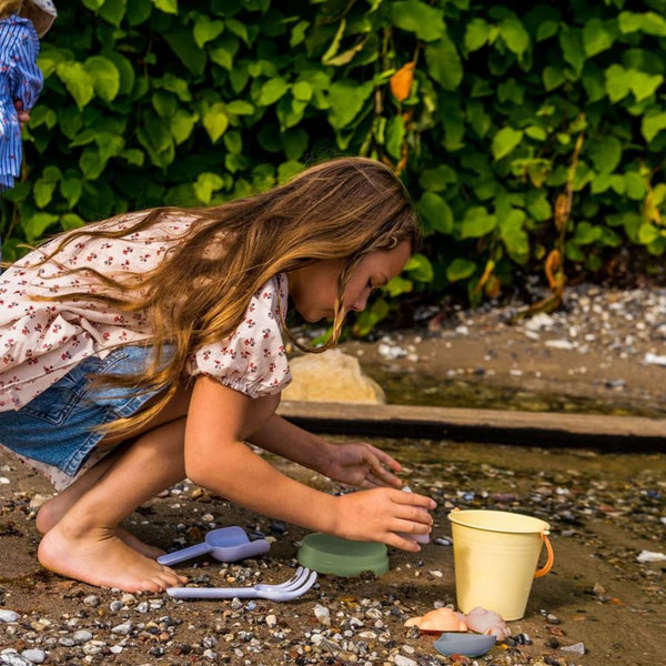 Dantoy Pastel Recycled Bucket Set – Eco-Friendly Sand Toys 2 Years + | KidzInc Australia 2