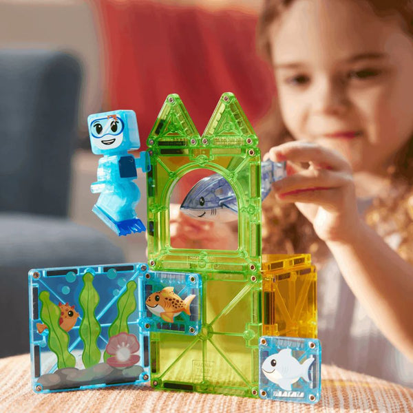 Magna-Tiles Shark Dive 13 Piece | Magnetic Tile Travel Ocean Building | KidzInc Australia 2