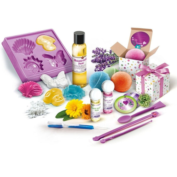 Clementoni Science and Play The Soaps Laboratory Science Kit | KidzInc 3