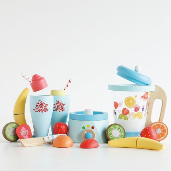 Le Toy Van Honeybake Blender Set 'Fruit & Smooth' | KidzInc Australia | Online Educational Toy Store 2
