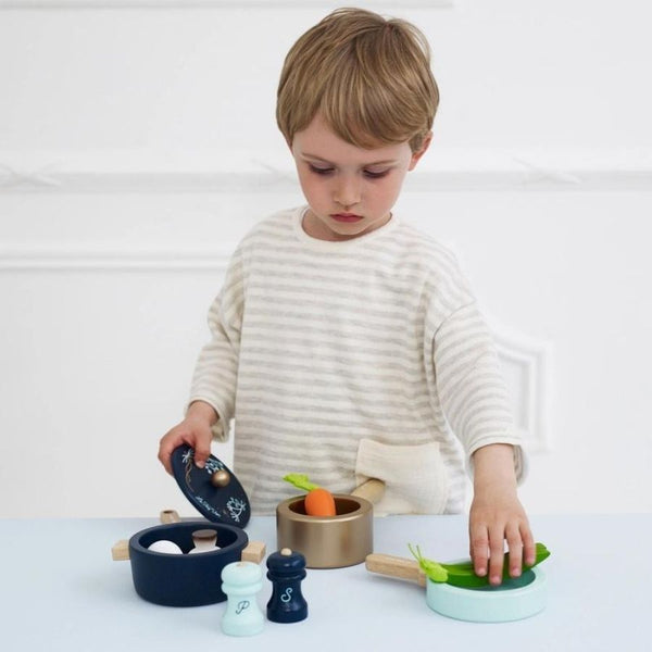 Le Toy Van Pots & Pans | KidzInc Australia | Online Educational Toy Store