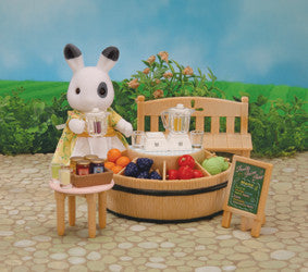 Sylvanian Families - Juice Bar and Figure Set | KidzInc Australia | Online Educational Toy Store