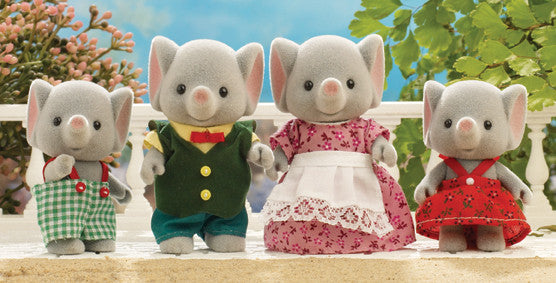 Sylvanian Families - Elephant Family | KidzInc Australia | Online Educational Toy Store