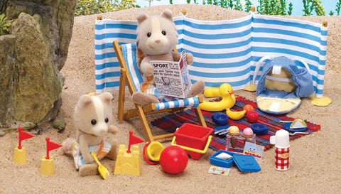 Sylvanian Families - Day at the Seaside | KidzInc Australia | Online Educational Toy Store